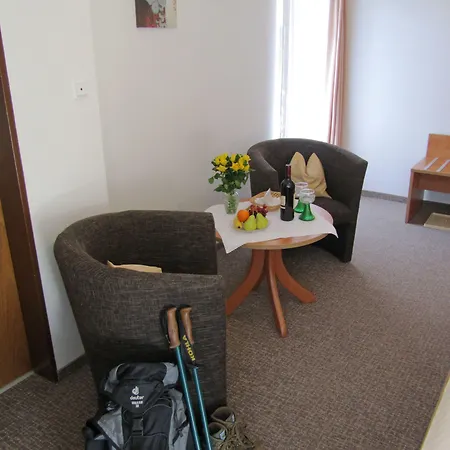 Haus Waldfrieden, Meinecardplus Inklusive 招待所