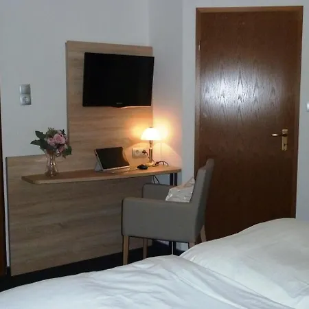 Haus Waldfrieden, Meinecardplus Inklusive 招待所